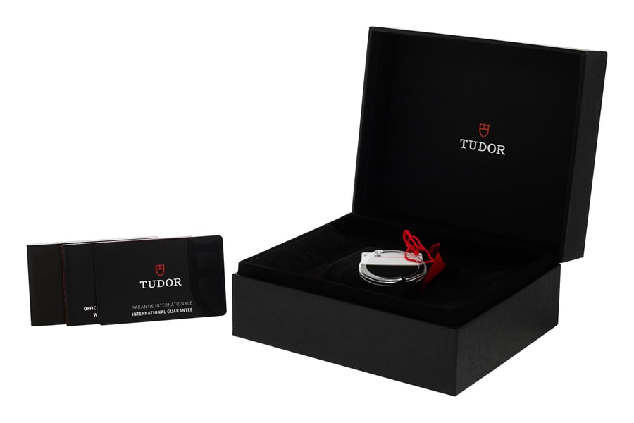 Tudor Black Bay M79210CNU-0001
